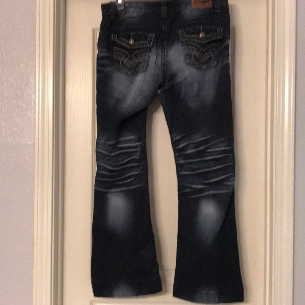Jeans - Picture 2 of 3